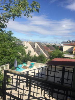 Appartement entier au rez de jardin un pavillon